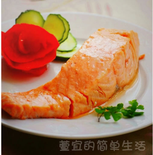 白蘭地煎三文魚的做法 白蘭地煎三文魚的做法