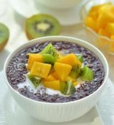 椰香黑米水果粥的做法圖文步驟