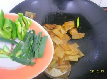 ����}���������D�Ĳ��E