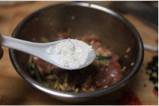 ��֭���Źǵ������D�Ĳ��E