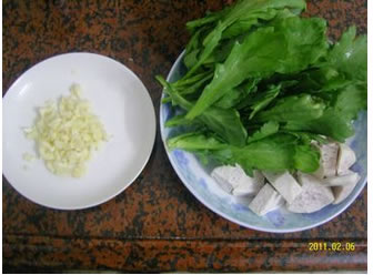 蒜香芋頭茼蒿的做法圖文步驟