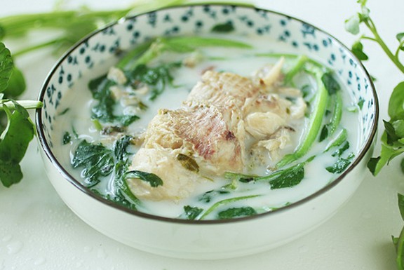 ����������~������