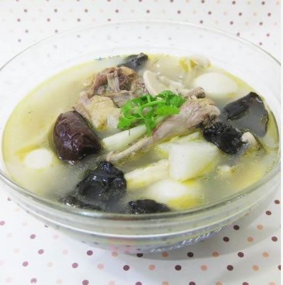 鴿子湯的做法 鴿子湯的做法