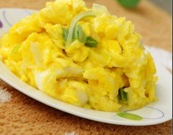 大蔥炒雞蛋的做法 大蔥炒雞蛋的做法