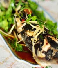 �����Q�~(y��)������