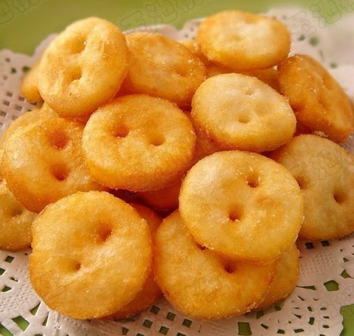 紐扣土豆餅的做法 紐扣土豆餅的做法