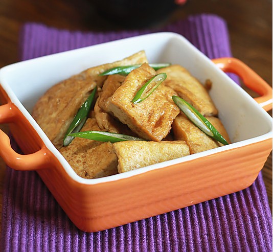 大蔥燒豆腐的做法 大蔥燒豆腐的做法