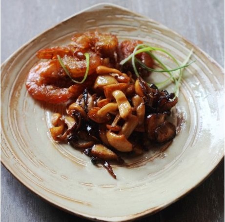 �rζ�ͽ�Ģ��������