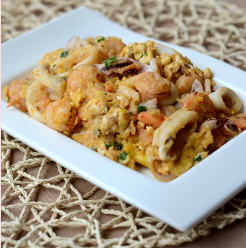 �R���K���r����������