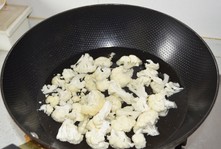 ��偻��˵������D�Ĳ��E