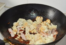 ��偻��˵������D�Ĳ��E