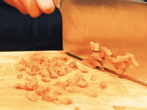 �}���ɳ�������D�Ĳ��E