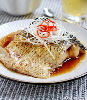 �������~������