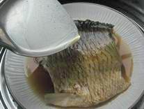 �������~�������D�Ĳ��E