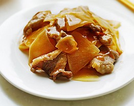 茄汁牛肉蘿卜片的做法 茄汁牛肉蘿卜片的做法