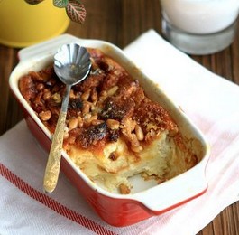 松子焦糖面包布丁的做法 松子焦糖面包布丁的做法