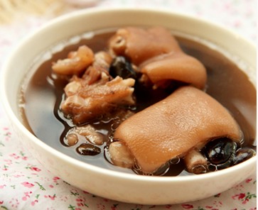 豬蹄黑豆湯的做法 豬蹄黑豆湯的做法