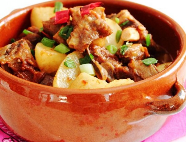 �t��������}��������