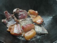 �����~�������D�Ĳ��E