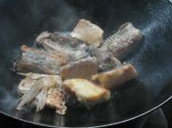 �����~�������D�Ĳ��E