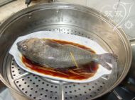 �������^�~�������D�Ĳ��E