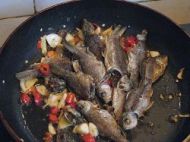 ��ζ���~�������D�Ĳ��E