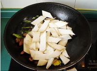 Ѭ�D�⳴���U���������D�Ĳ��E