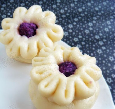 紫薯石榴花兒包的做法 紫薯石榴花兒包的做法
