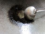 �㳴�˹ϵ������D�Ĳ��E