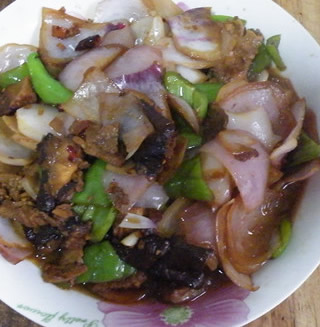 洋蔥炒肉的做法 洋蔥炒肉的做法