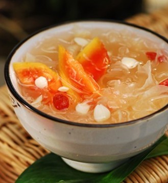 木瓜枸杞銀耳湯的做法 木瓜枸杞銀耳湯的做法