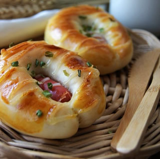 腸仔包的做法 腸仔包的做法