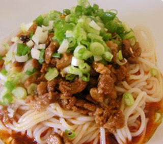 鹵肉米線(xiàn)的做法 鹵肉米線(xiàn)的做法