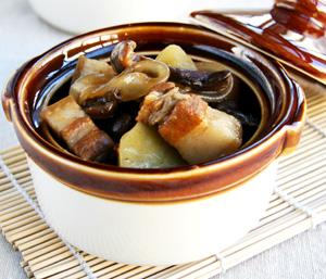 豬肉燉土豆的做法 豬肉燉土豆的做法