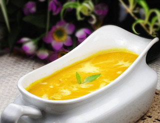 南瓜奶油濃湯的做法 南瓜奶油濃湯的做法