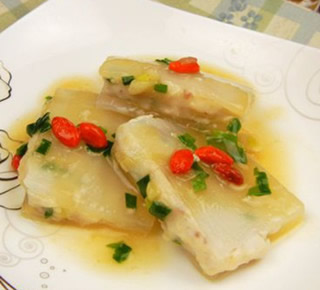 �~���}���A������