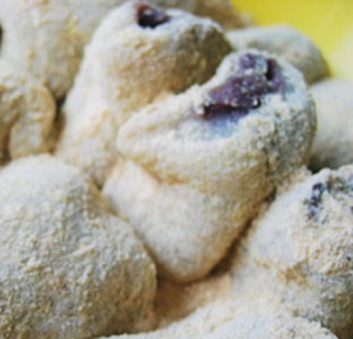 �H��L������