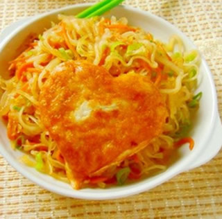 ���׷۵�����