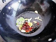 ����~�N����������D�Ĳ��E