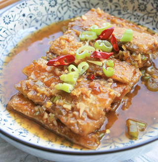 �~��t�����~������