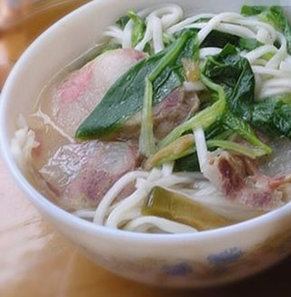 茂菜香腸面的做法 茂菜香腸面的做法