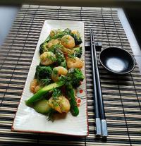 �r�ʳ��J�S������