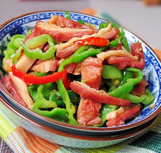 青椒炒護(hù)心肉的做法 青椒炒護(hù)心肉的做法