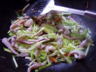 ���S�����~�������D�Ĳ��E