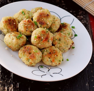 ����}���������