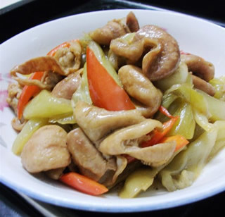 客家酸菜炒大腸的做法 客家酸菜炒大腸的做法