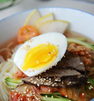 ���r���������