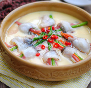 �r���~��������������