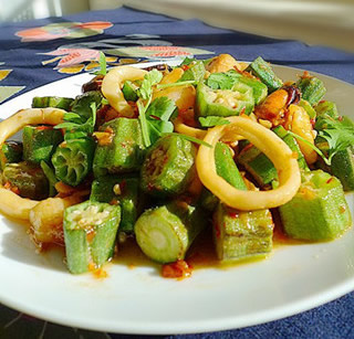 秋葵燴海鮮的做法 秋葵燴海鮮的做法