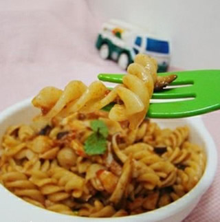 蘑菇蝦仁炒意面的做法 蘑菇蝦仁炒意面的做法